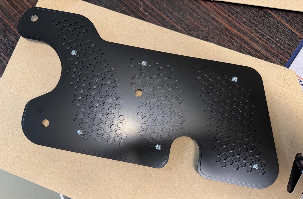 Auspuffblende Quellagio CNC schwarz Vespa GTS 125 iGET﻿