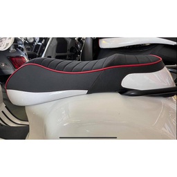 Sitzbank "EvoDuo 2" mit SocialMedia Feld für Vespa GTS 125/300 ab BJ 2014﻿